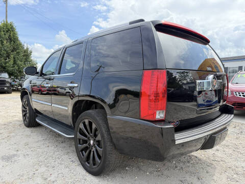 2013 Cadillac Escalade Luxury