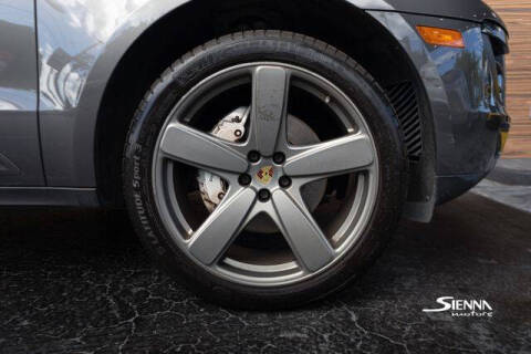 2016 Porsche Macan S