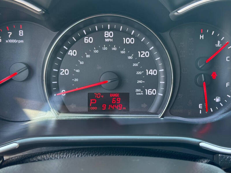 2015 Kia Sorento LX