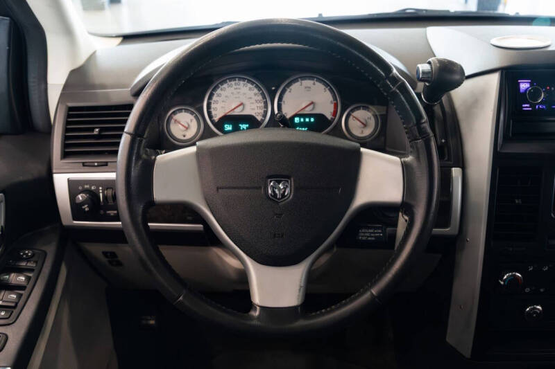 2010 Dodge Grand Caravan SXT