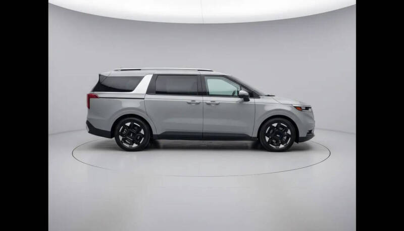 2025 Kia Carnival EX