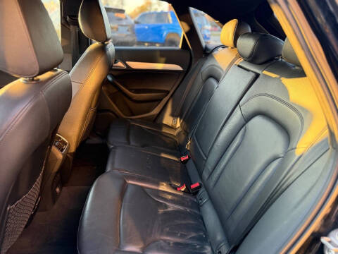 2018 Audi Q3 2.0T quattro Premium