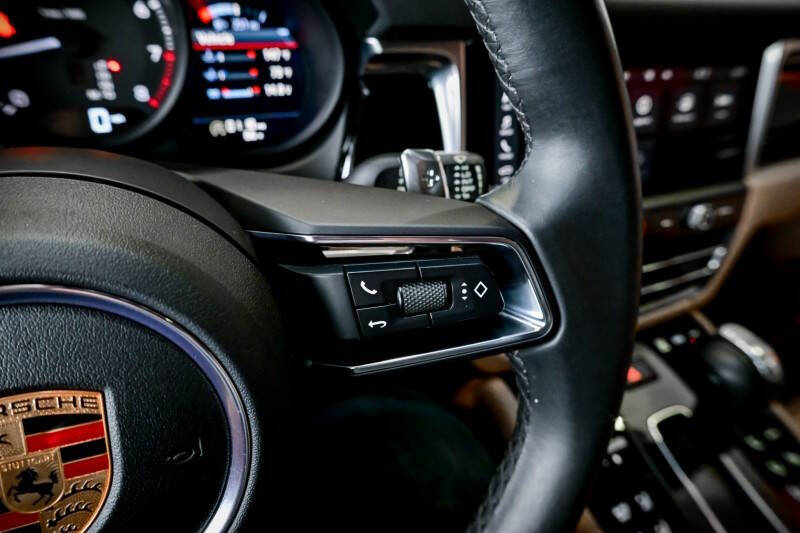 2023 Porsche Macan