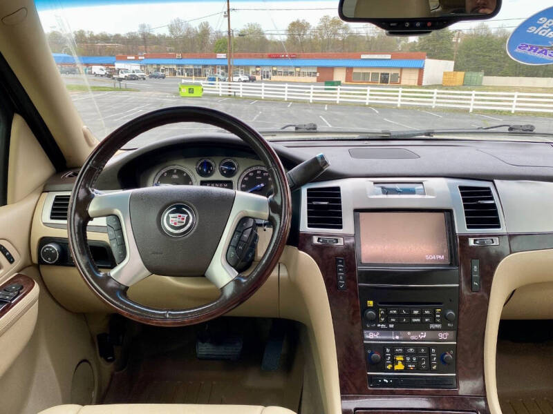 2013 Cadillac Escalade Luxury