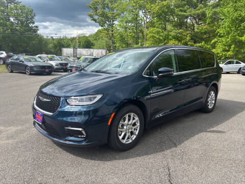 2023 Chrysler Pacifica Touring L