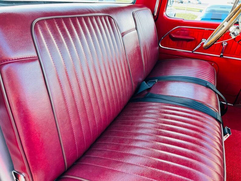 1965 Ford F-100