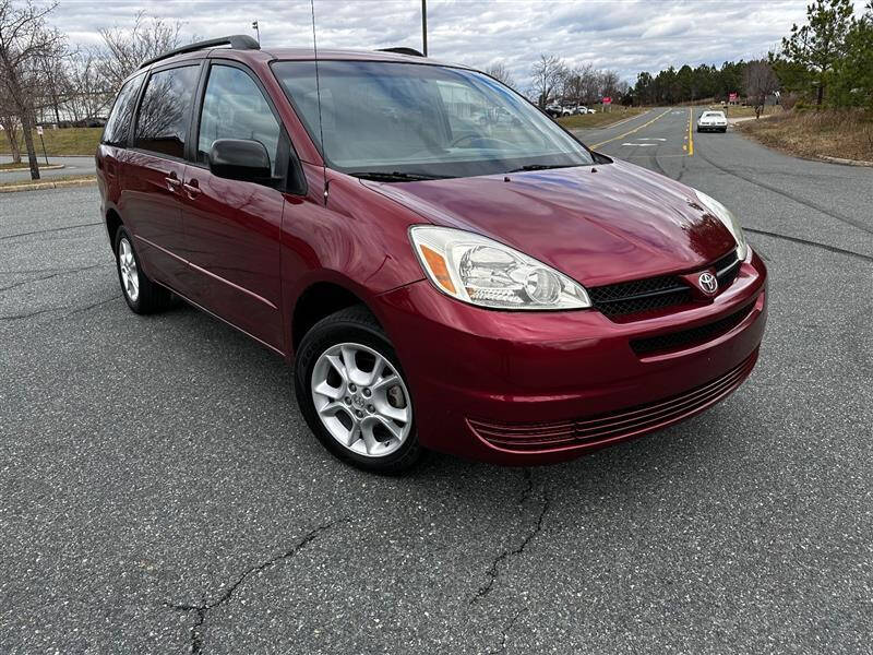 2005 Toyota Sienna for sale at Apex Autos Inc. in Fredericksburg VA