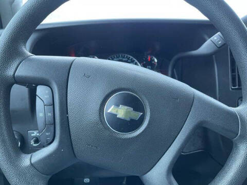 2024 Chevrolet Express 2500