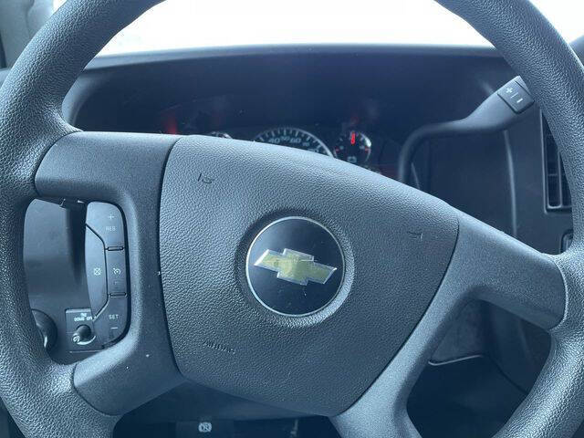 2024 Chevrolet Express 2500