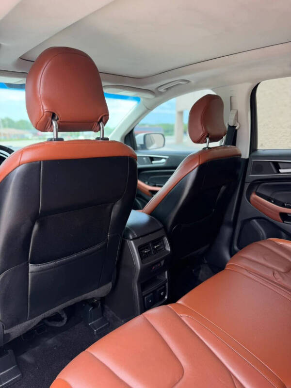 2015 Ford Edge Titanium - Photo 27