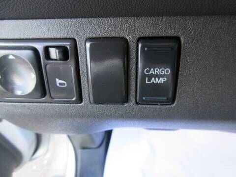 2010 Nissan Frontier LE