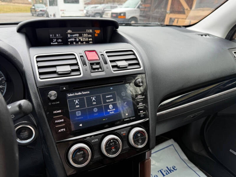 2017 Subaru Forester 2.5i Touring