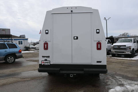 2025 Ford E-Series