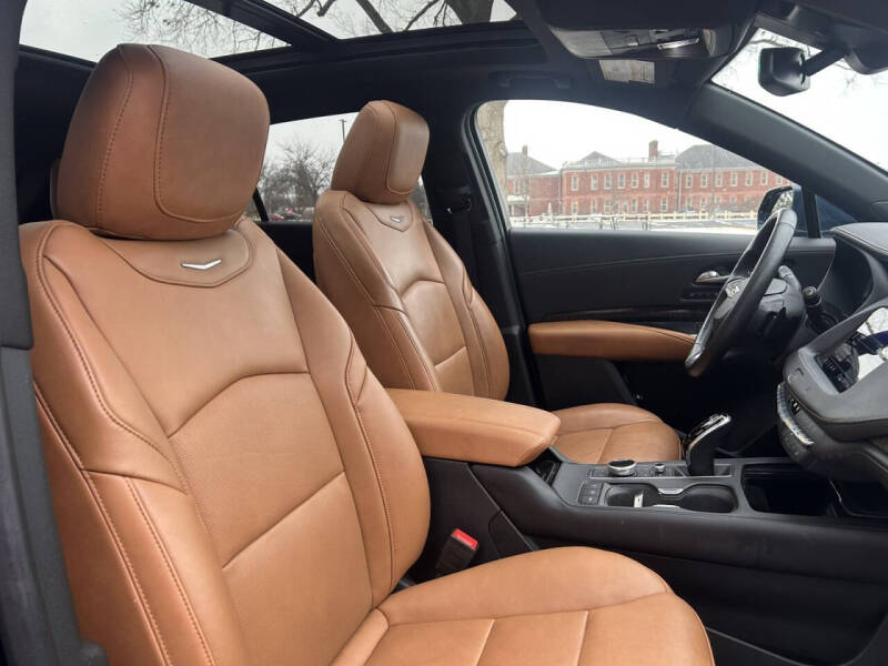 2020 Cadillac XT4 Premium Luxury