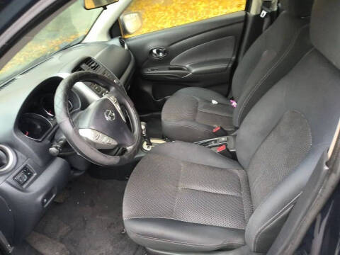 2015 Nissan Versa 1.6 S