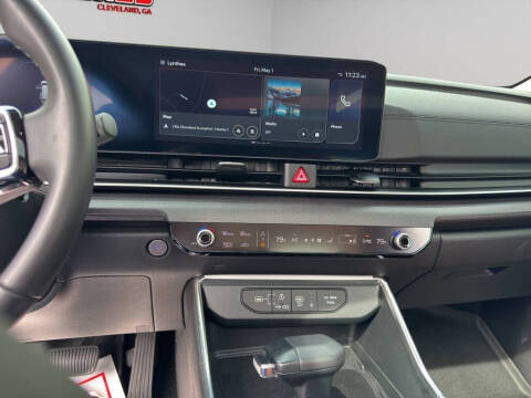 2025 Kia Carnival SX