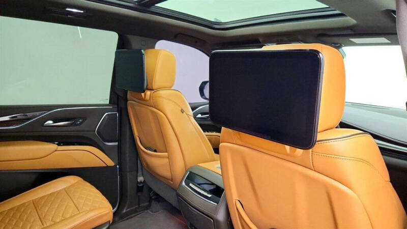 2021 Cadillac Escalade Sport