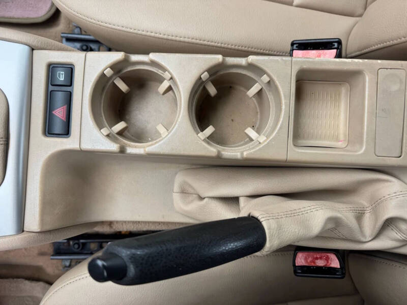 2002 BMW 3 Series 325i