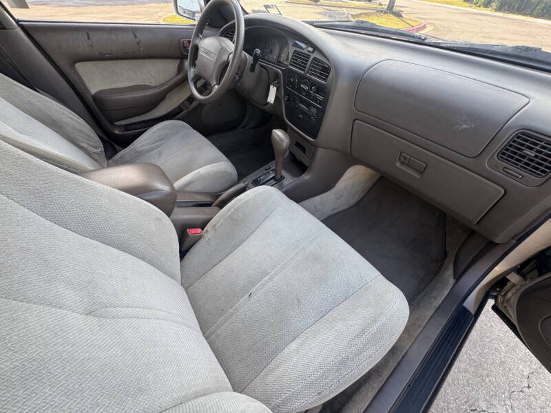 1994 Toyota Camry LE