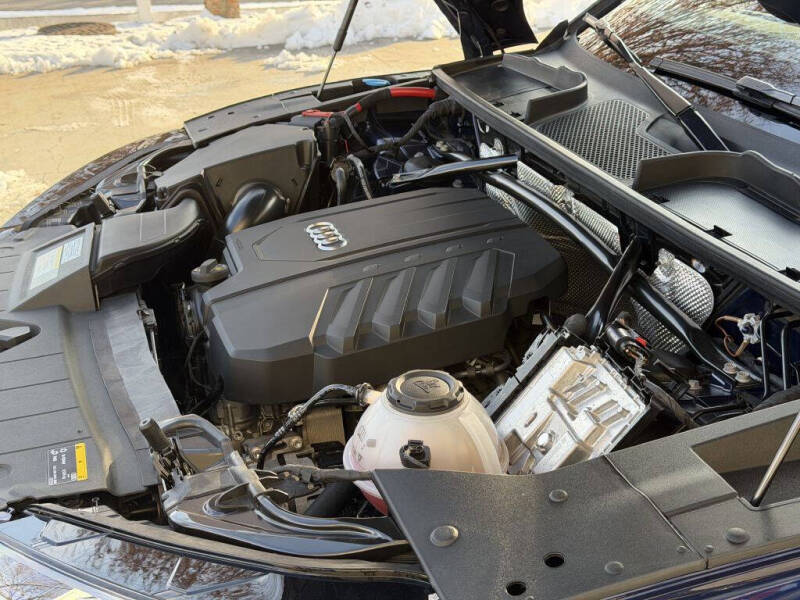 2022 Audi Q5 quattro S line Premium 45 TFSI