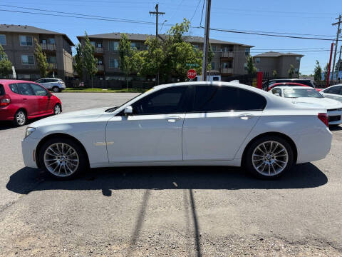 2013 BMW 7 Series 750i