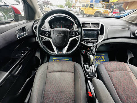 2018 Chevrolet Sonic LT Auto
