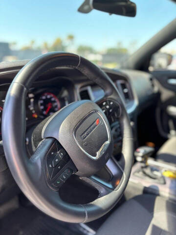 2018 Dodge Charger SXT