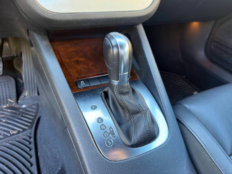 2012 Volkswagen Eos Lux SULEV