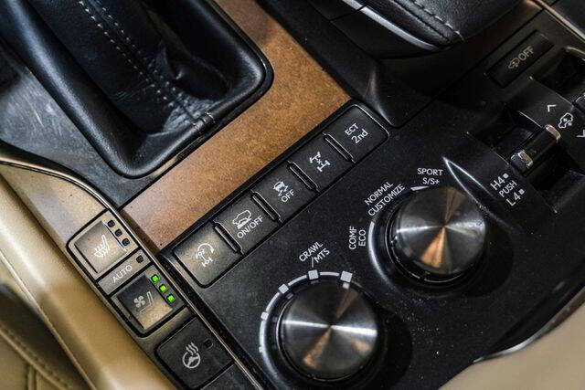 2018 Lexus LX 570 Three-Row