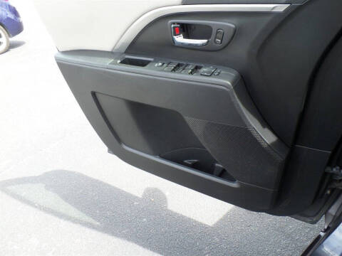 2014 Mazda MAZDA5 Touring