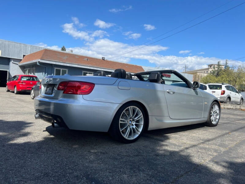 2012 BMW 3 Series 335i