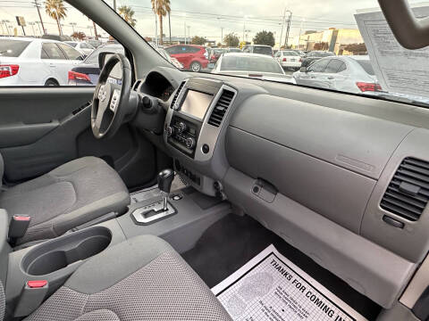 2020 Nissan Frontier SV