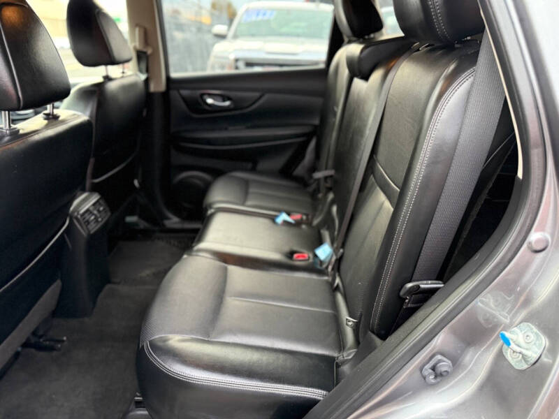 2018 Nissan Rogue SL