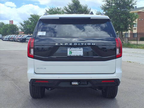 2026 Ford Expedition Active