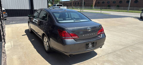 2009 Toyota Avalon XLS