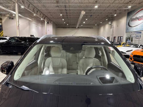 2022 Volvo XC90 T5 Momentum