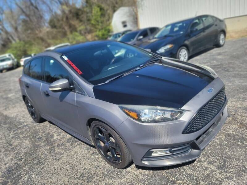 2016 Ford Focus for sale at BHT Motors LLC in Imperial MO