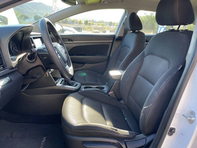 2018 Hyundai Elantra