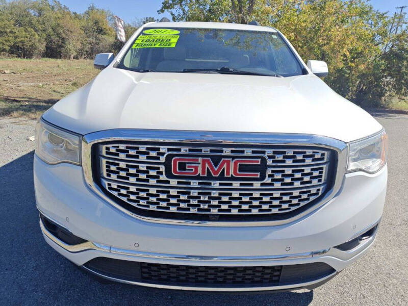 2017 GMC Acadia Denali