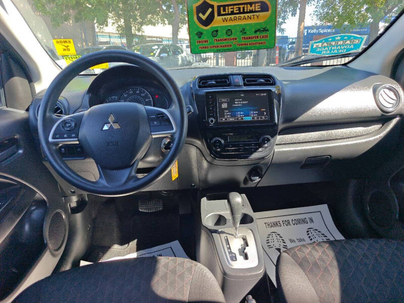 2024 Mitsubishi Mirage ES