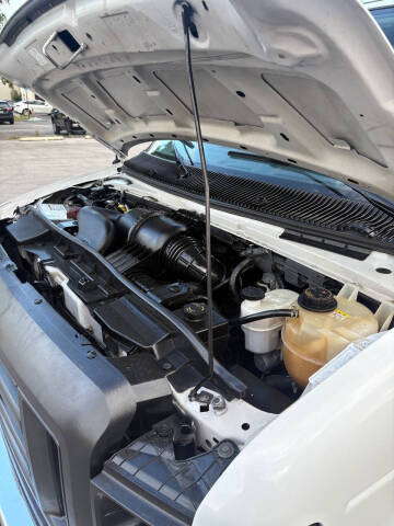 2009 Ford E-Series E-250