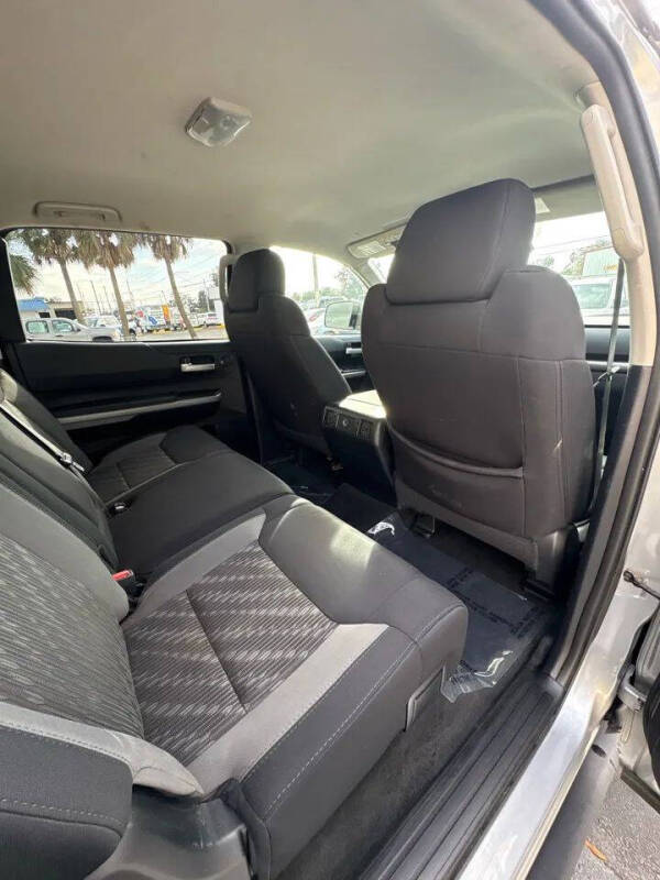 2019 Toyota Tundra SR5