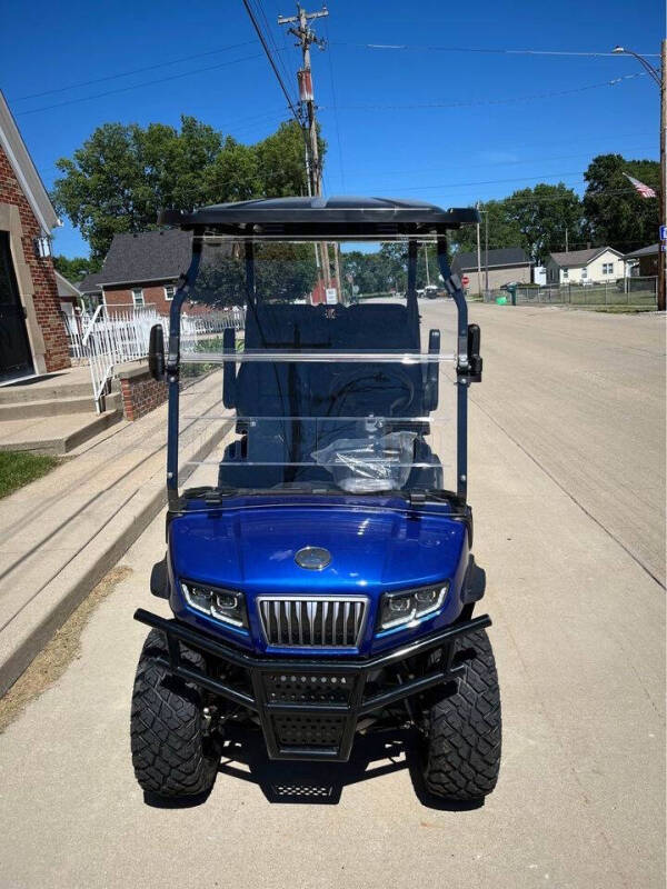 2025 Evolution Maverick 2+2 for sale at Brown's Truck Accessories Inc in Forsyth IL