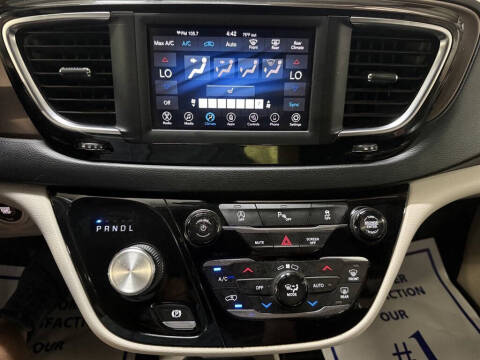 2018 Chrysler Pacifica Touring L