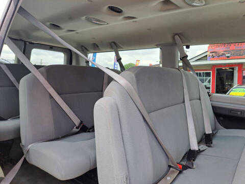 2008 Ford E-Series E-350 SD XLT