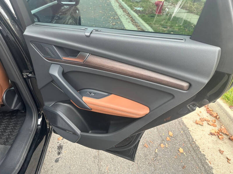 2021 Audi Q5 quattro Prestige 45 TFSI