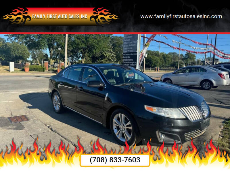 2010 Lincoln MKS for sale at Family First Auto Sales Inc in Chicago Heights IL