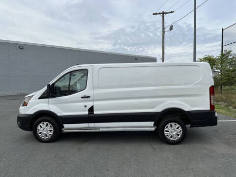 2023 Ford Transit 250