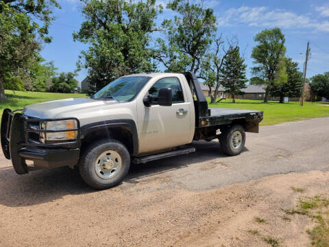 2007 Chevrolet Silverado 2500HD for sale at TNT Auto in Coldwater KS