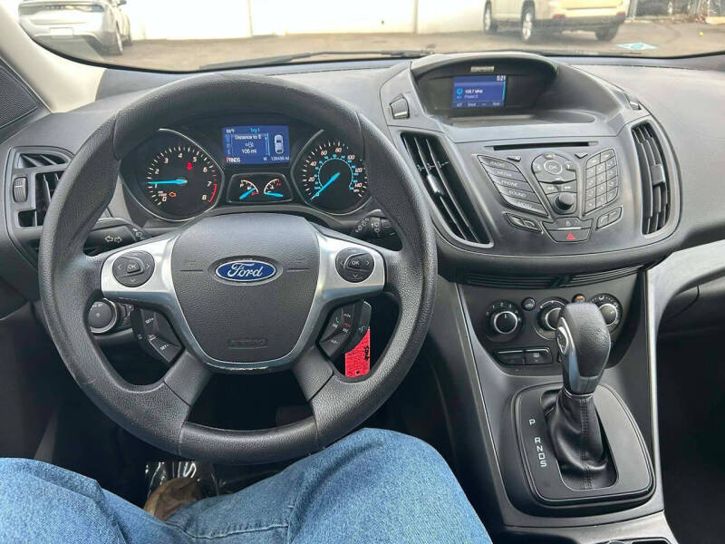 2014 Ford Escape S